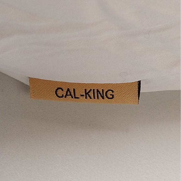NWOT QUINCE Giza Cotton Sateen Sheet Set Cal King White 9516 - Picture 6 of 10